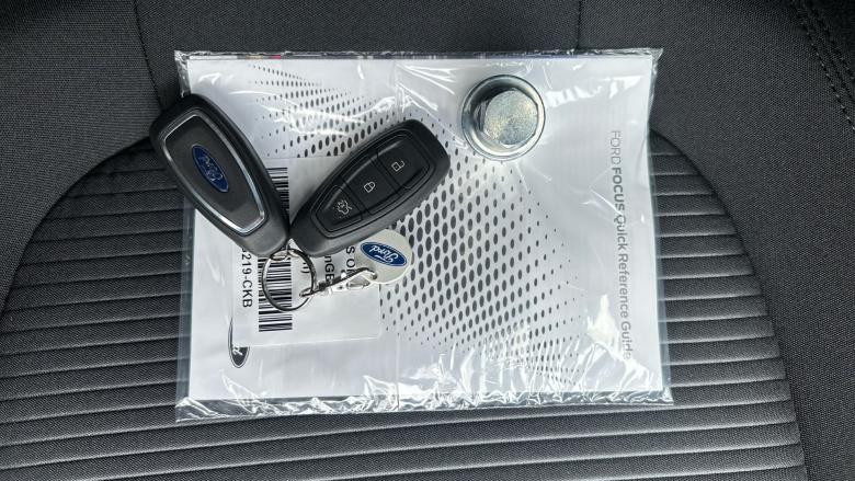 Ford Focus 1.0 EcoBoost Hybrid mHEV 155 ST-Line 5dr Auto Petrol Hatchback